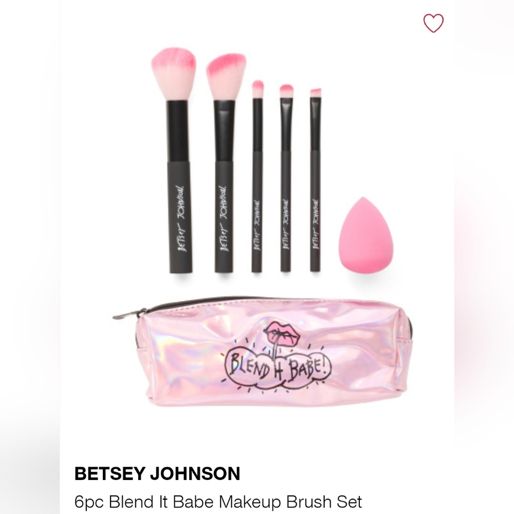 Betsey Johnson 6 piece blend it babe makeup brush set!